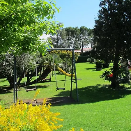 Oasi Apartahotel 4*