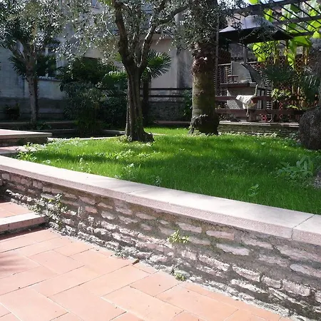 Oasi Apartahotel 4*