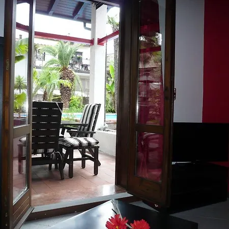 Oasi Apartahotel