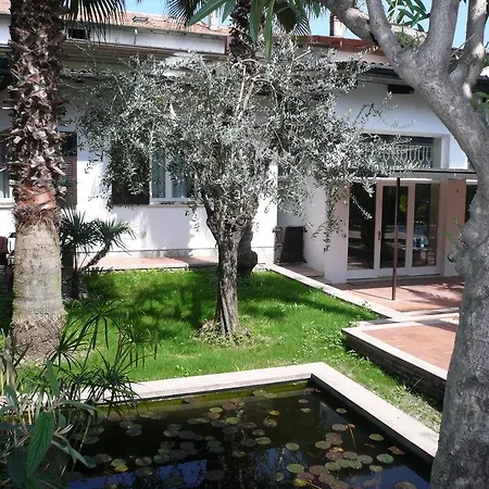 Oasi Apartahotel Manerba del Garda