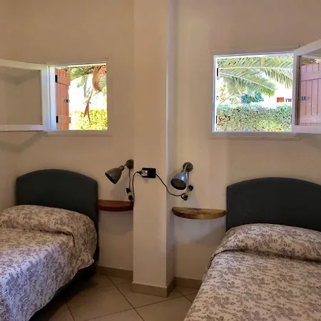 Apartahotel Oasi 4*