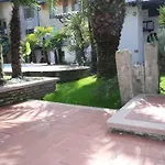 Oasi 4*